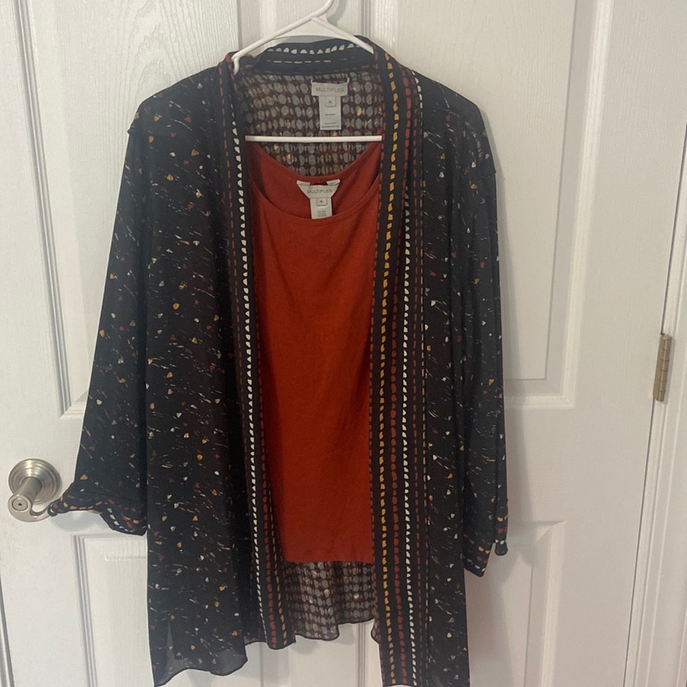 Dillard's two piece Multiples set.
